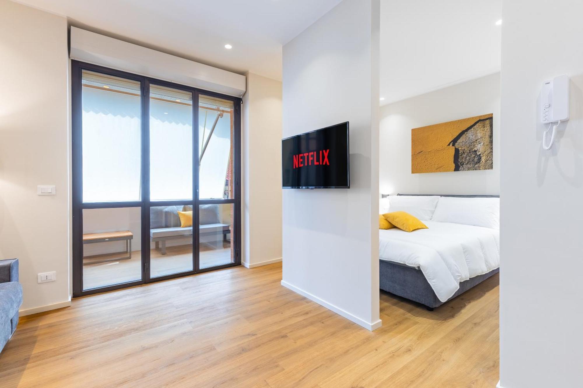 C8 Apartments Асти Екстериор снимка