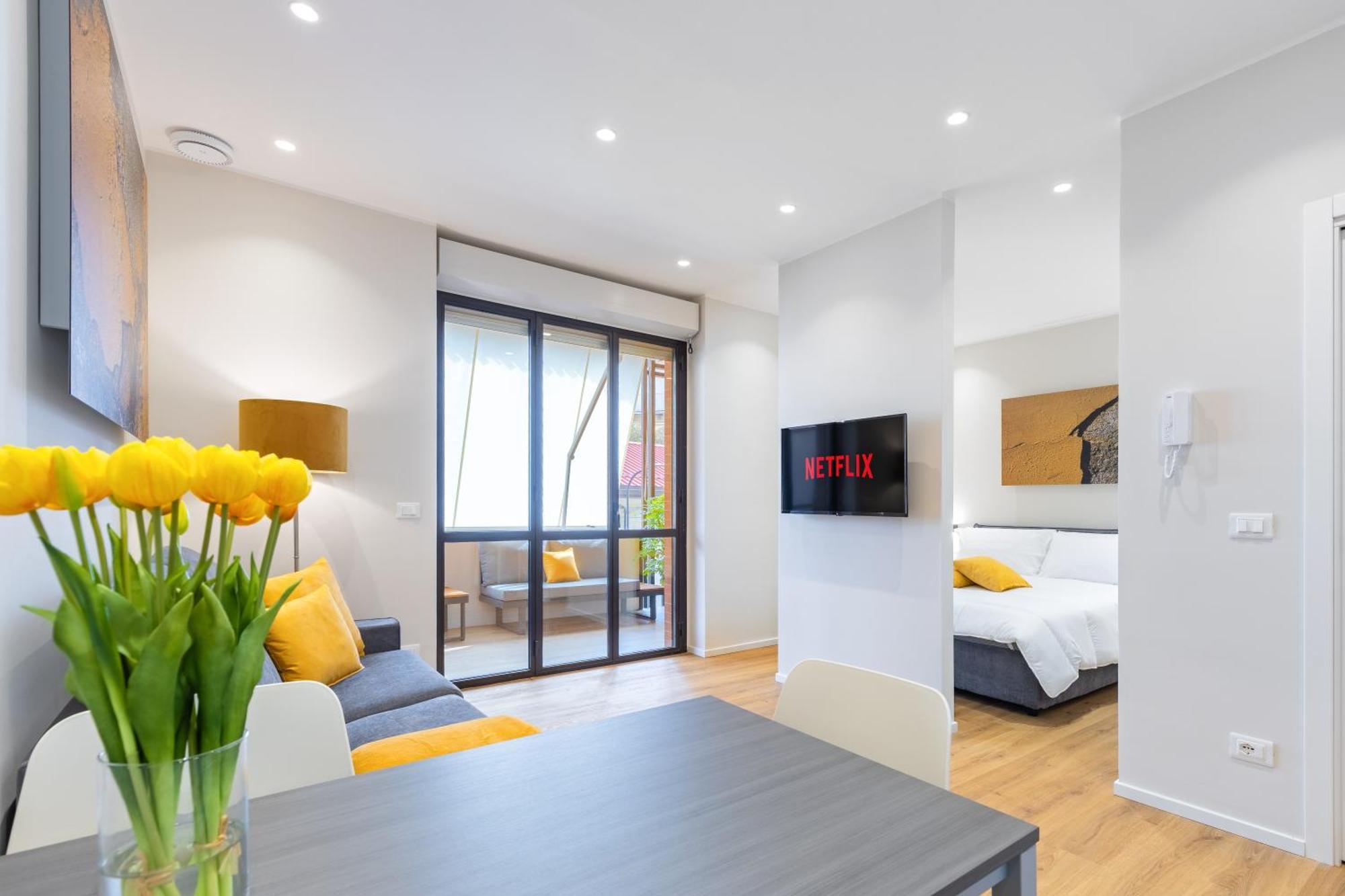 C8 Apartments Асти Екстериор снимка